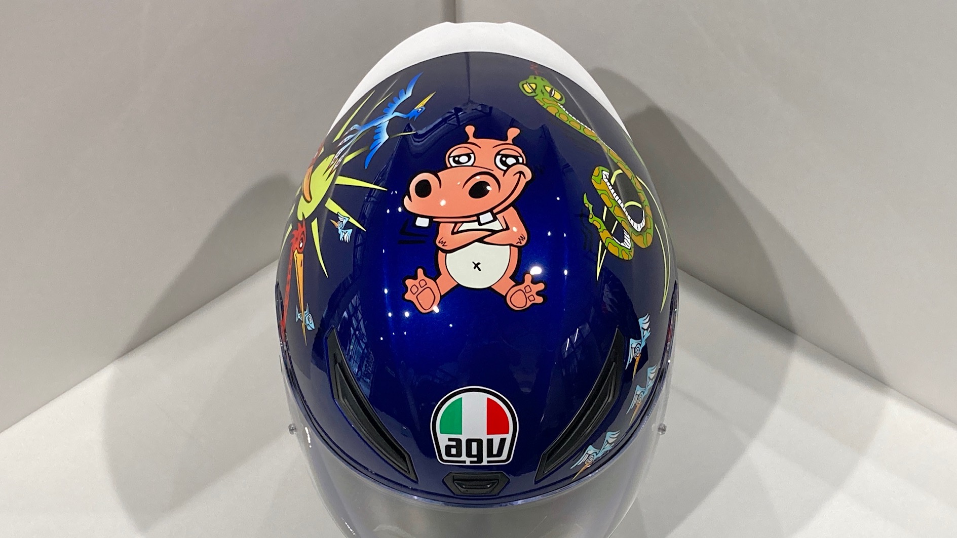 AGV バレンティーノ・ロッシ WHITE ZOO レプリカ AF-1 ヘルメット L 
