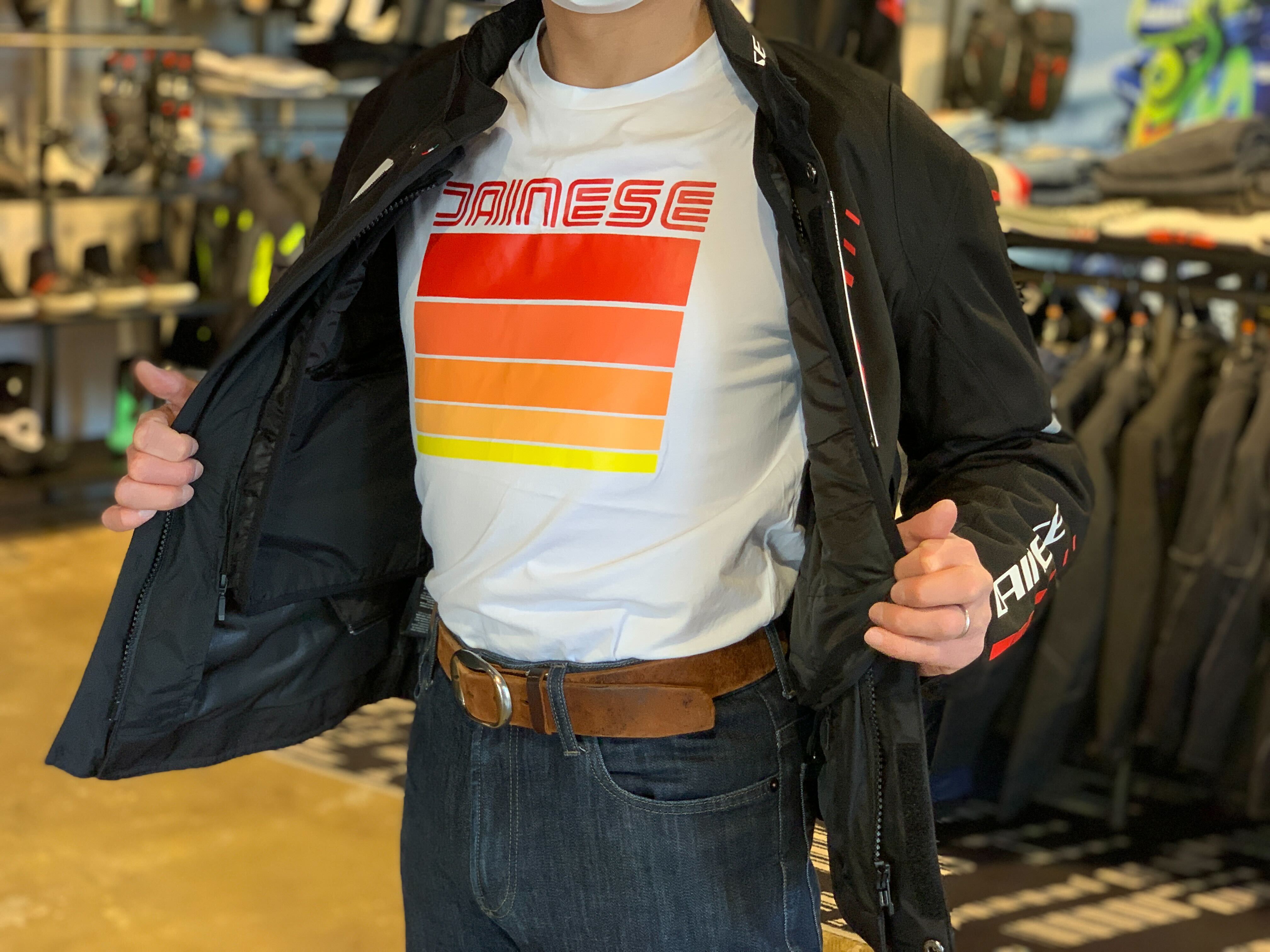 春先の様々なシチュエーションにも対応できるスタイリッシュな3