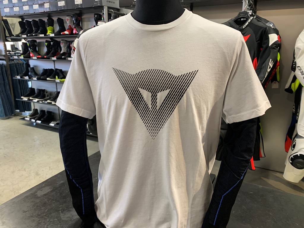 ダイネーゼ　D-CORE AERO TEE LS 上下セット　メンズMサイズ 汗をかく夏だからこそインナーで快適に『D-CORE AERO TEE LS』