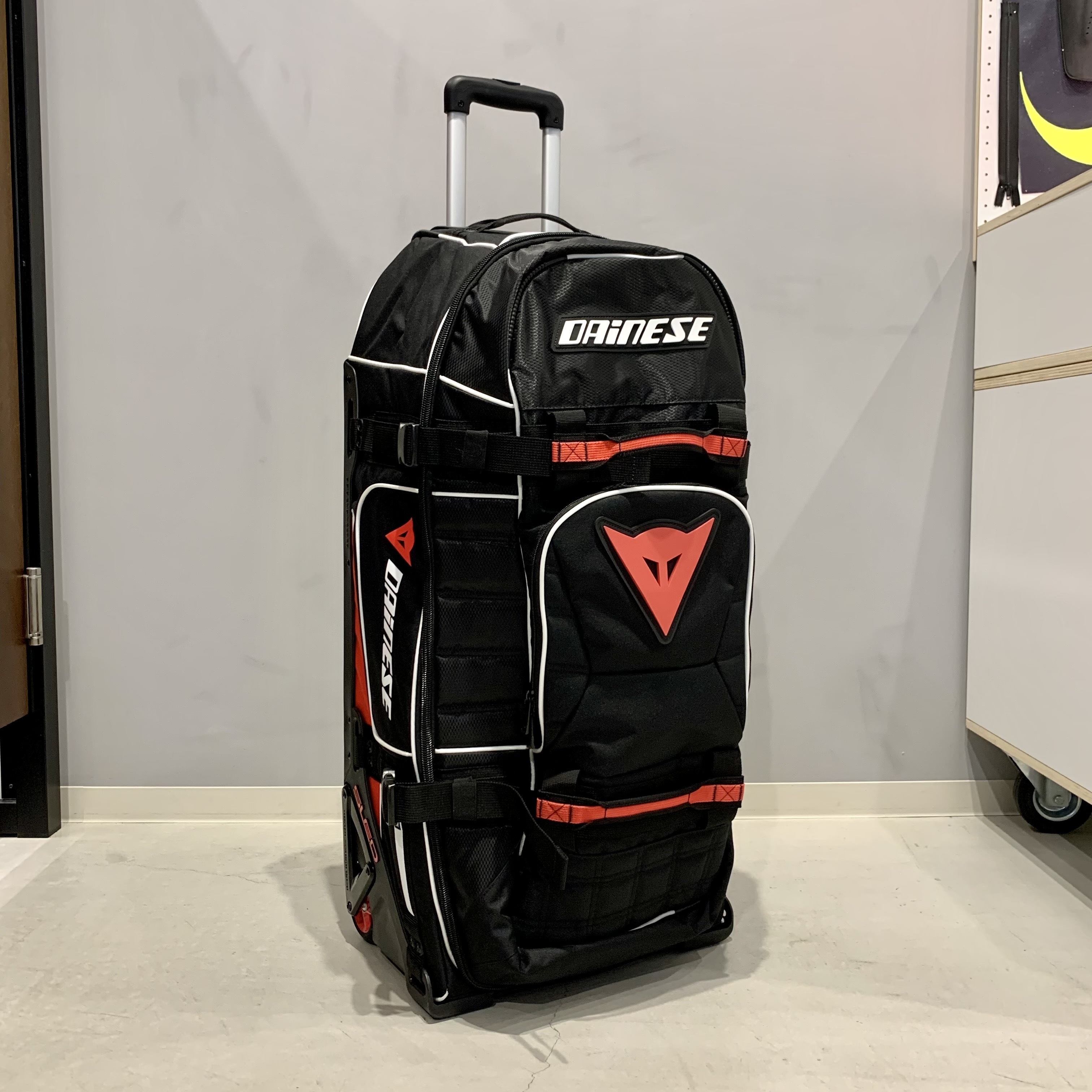 サーキットからプライベート旅行まで