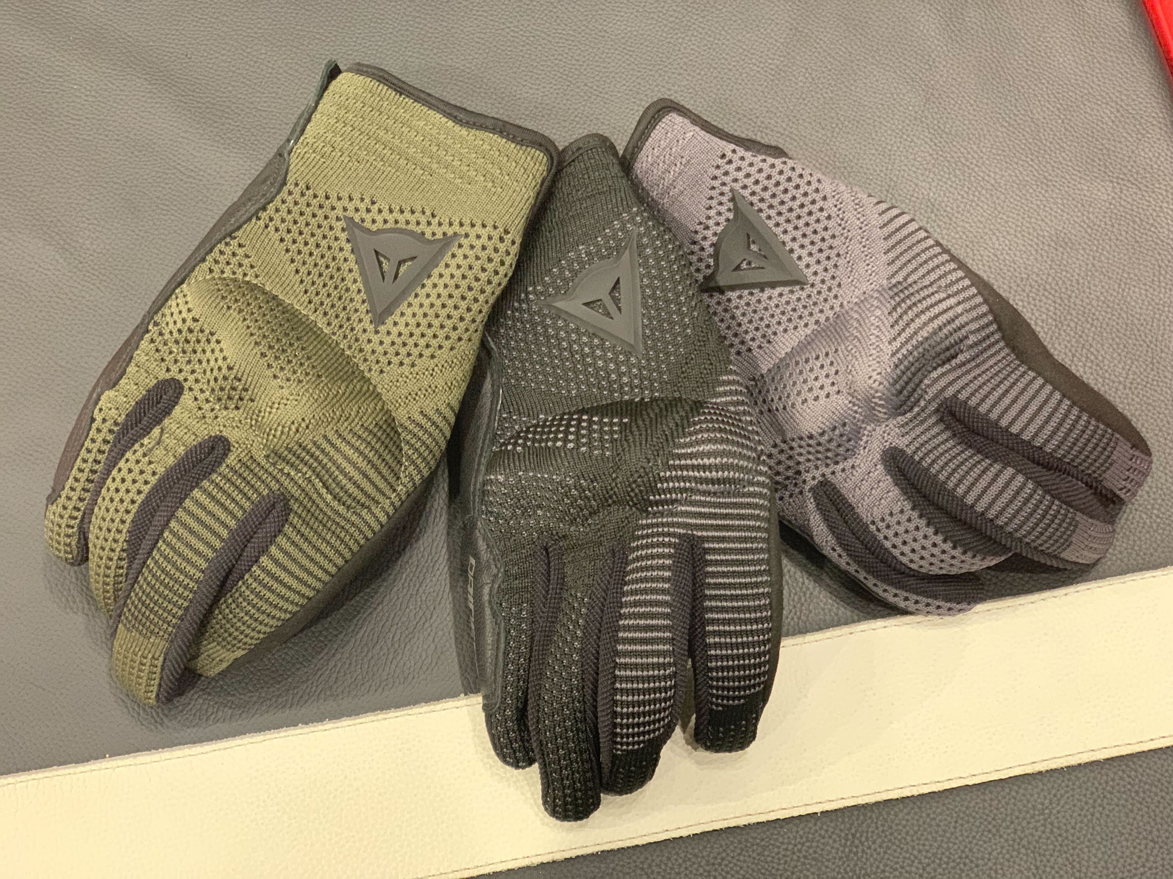 ダイネーゼ新作メッシュグローブ、”ARGON GLOVES”