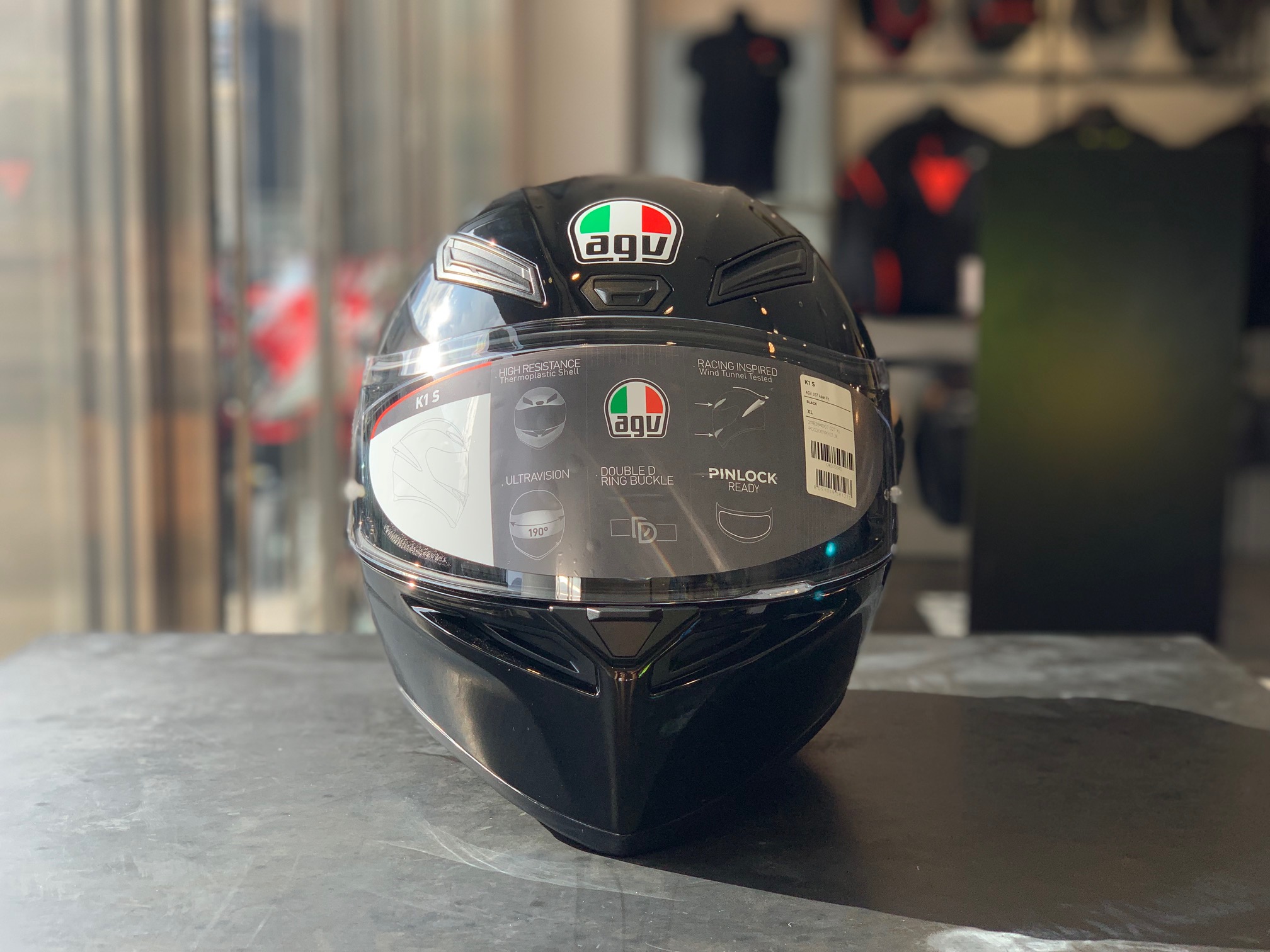 AGVのスポーティな新作エントリーヘルメット【K1 S】