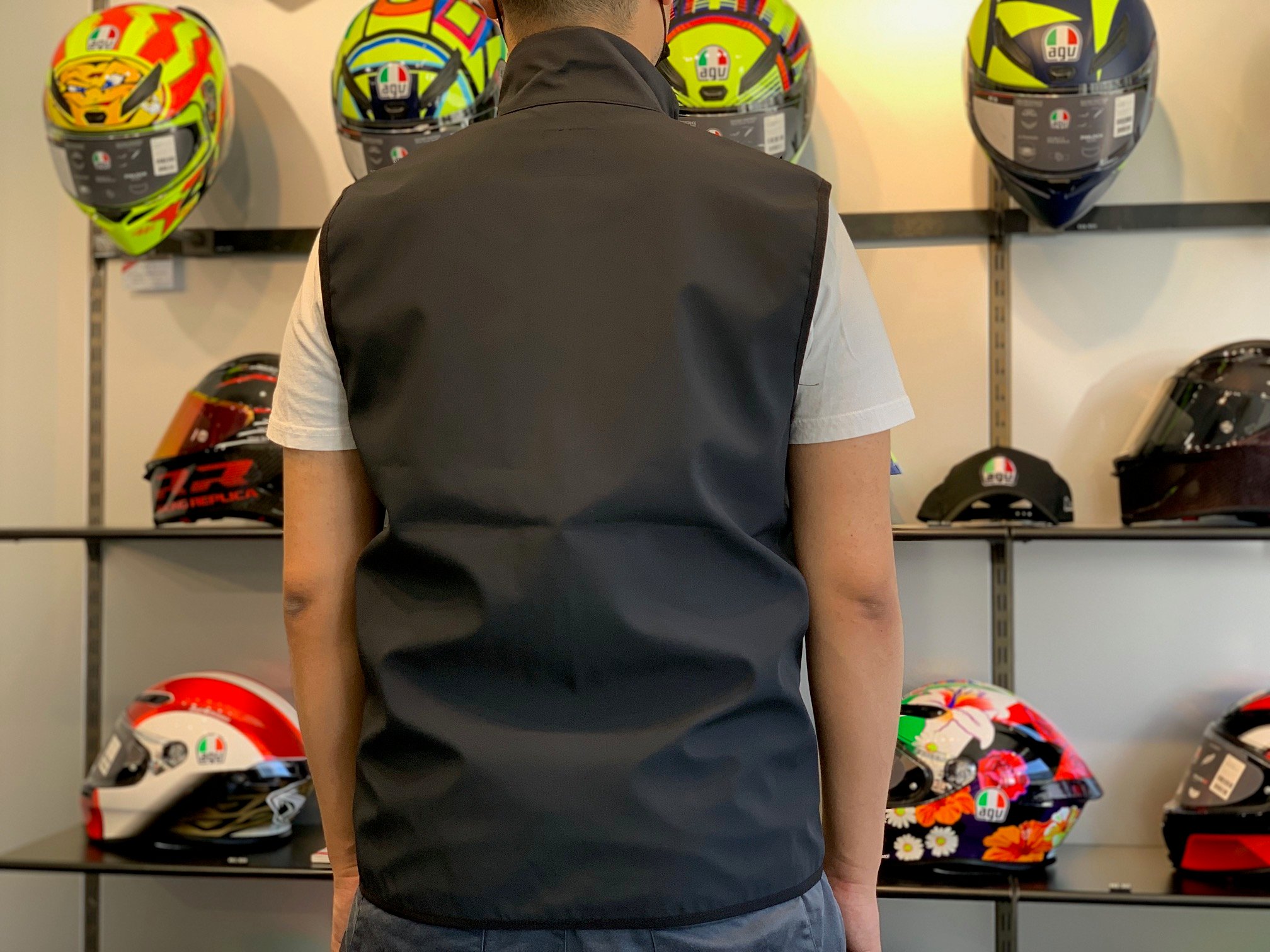  Training Winter Jacket 新品同様 普段使いでも活躍する新作アウターモデル