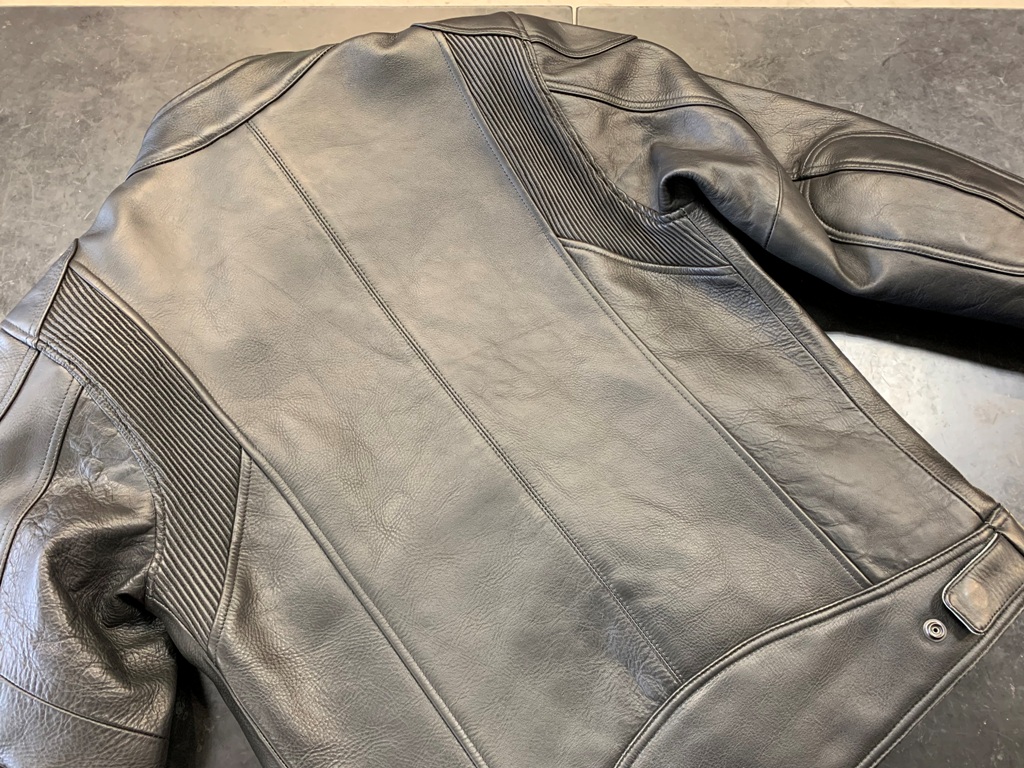 今からの季節にお勧めのレザージャケット第2弾『ATLAS LEATHER JACKET』