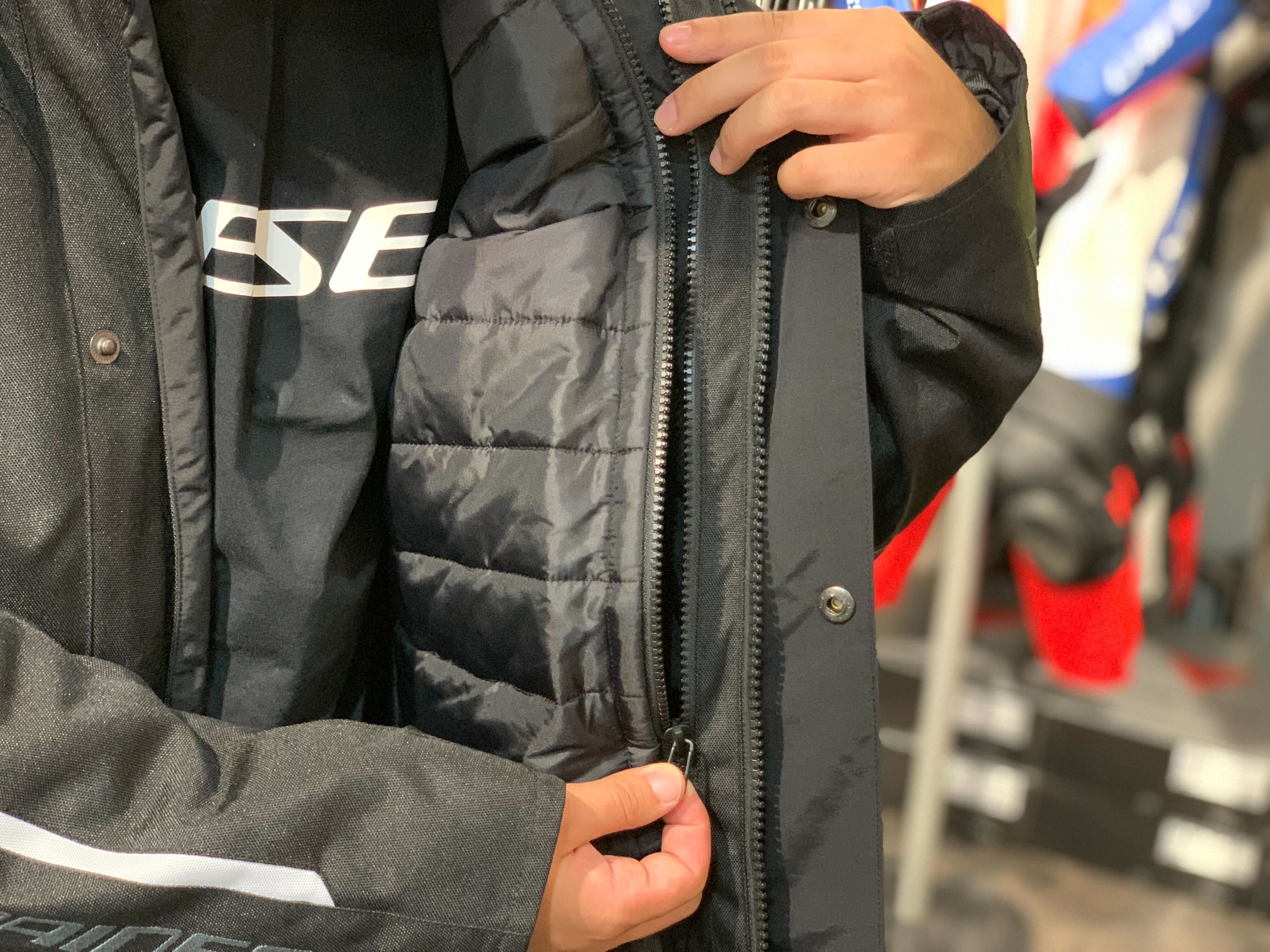 快適なツーリングのお伴にすすめしたい”TEMPEST 3 D-Dry JACKET”のご紹介