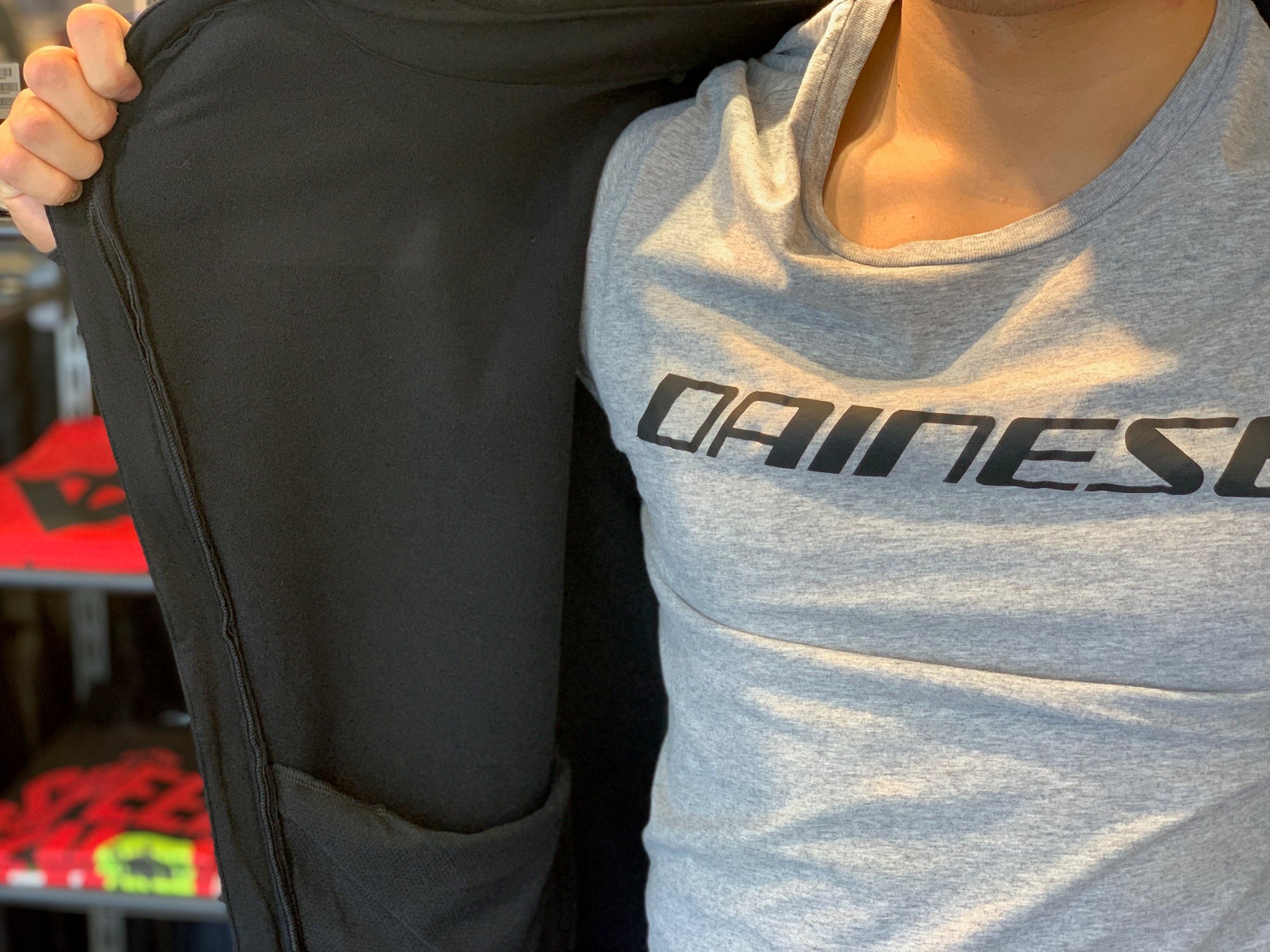 ジャケットとの組み合わせで優れた快適性を発揮するおすすめのインナー