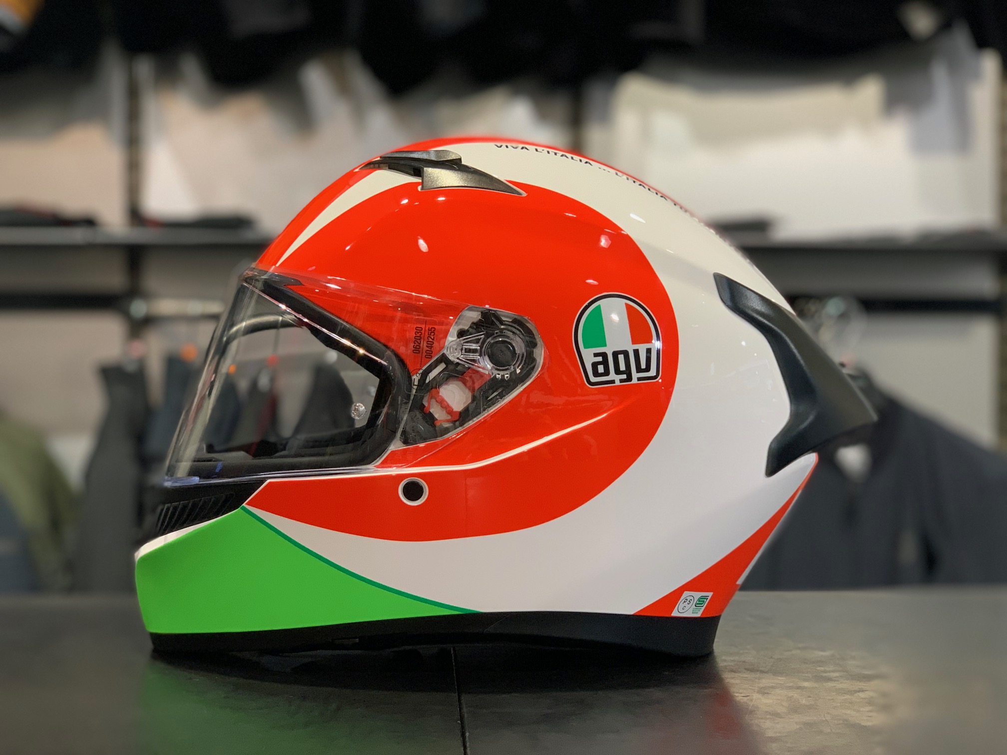 豊富なモデルからお選び頂けるおすすめのヘルメットのご紹介【AGV】