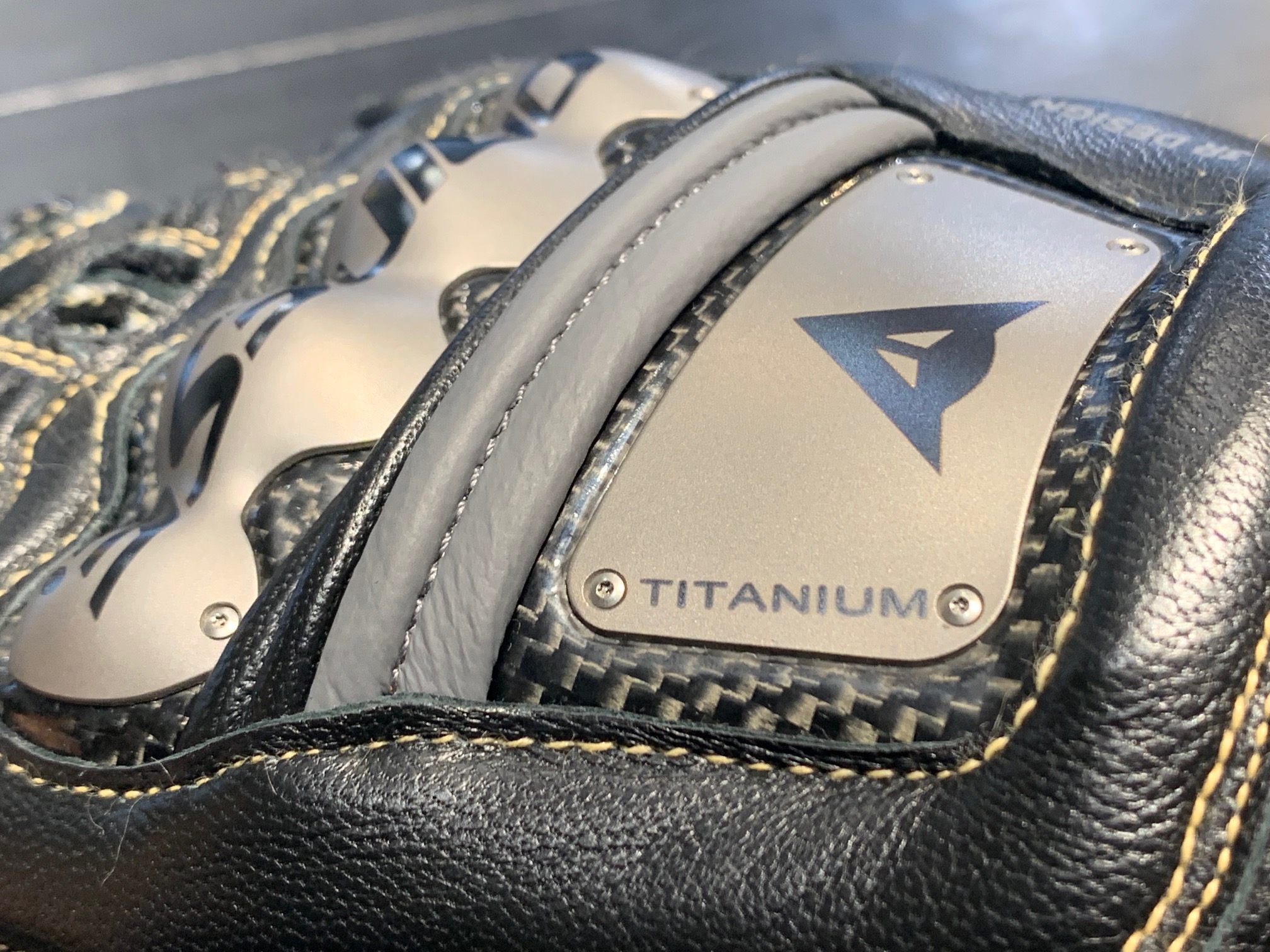 売れ筋アイテム レビュー高評価 即納OK 多機能デザイン デザイン 今だけ ツーピース ドロップショルダー 美ライン コート 長袖 2点セット パーカー お得 前開き ニュアンス ボタン ポケット アウター 送料無料 あったか 安全性や操作性を追求するためにおすすめのレーシンググローブ