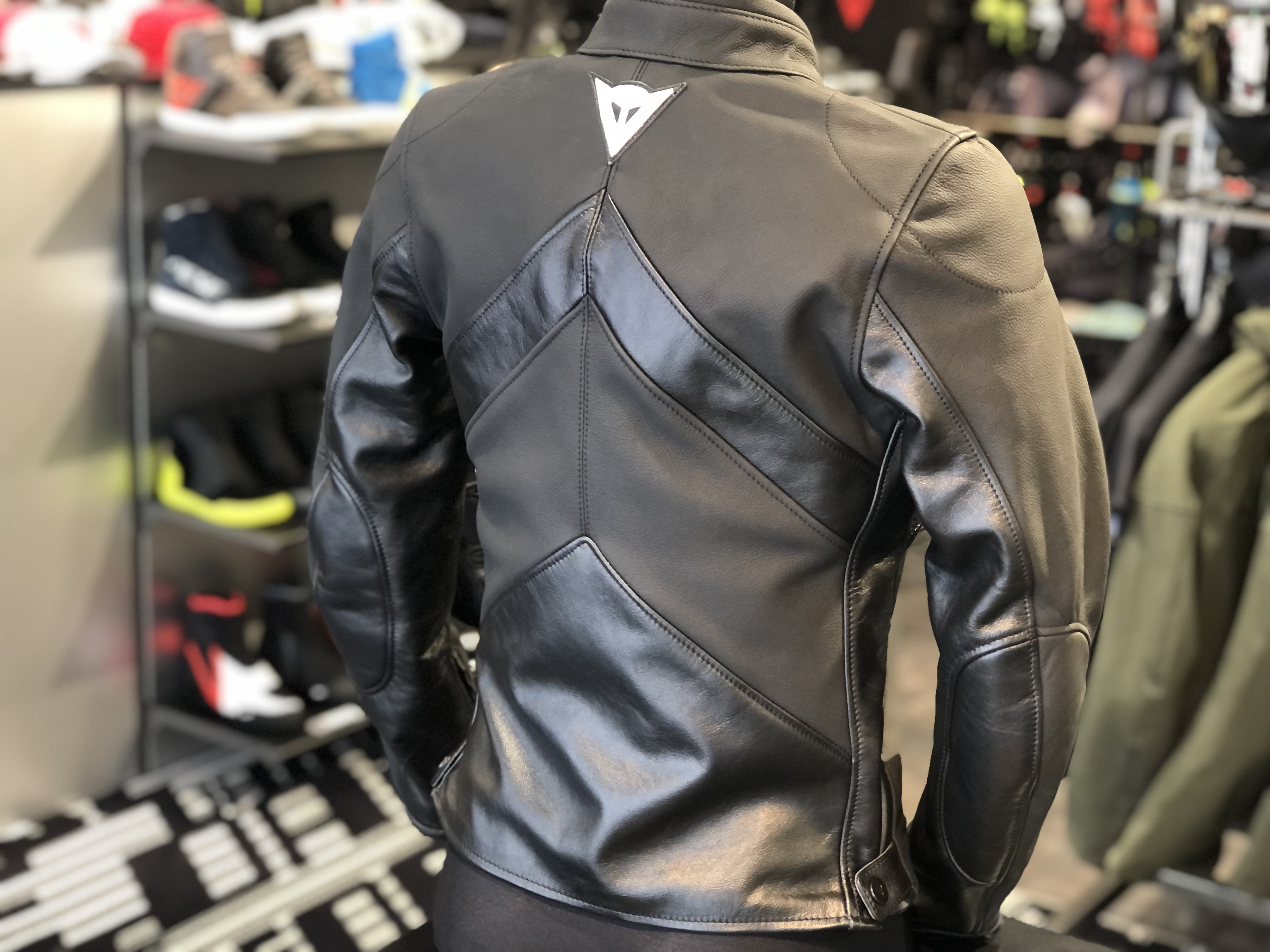 在庫あり/即出荷可】 【DAINESE】レディースレザージャケット レザー