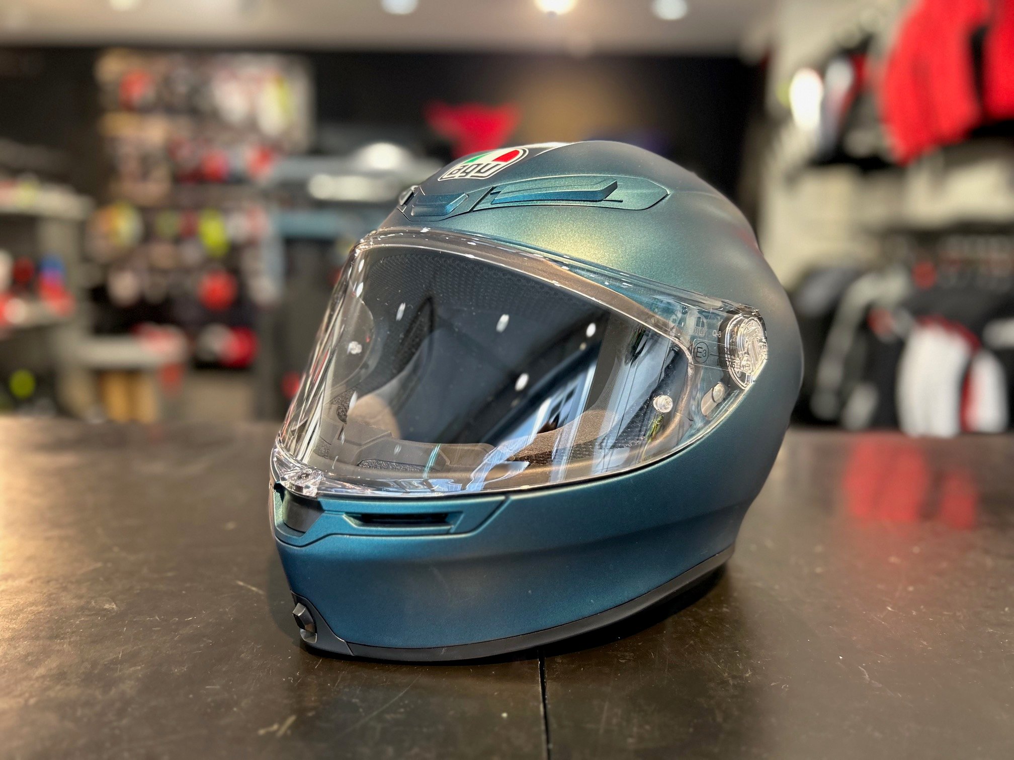 代表的なAGVのフルフェイスモデルのご紹介