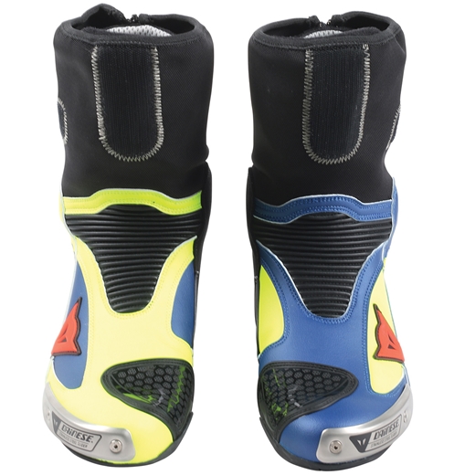 7年ぶりにロッシレプリカの限定ブーツを発売します！！