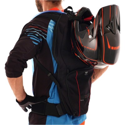 03311047_5519fcace00f7