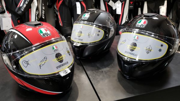 AGV SPORTMODULAR に新作登場【REFRACTIVE】