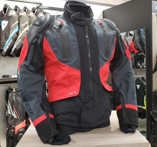 イタリアから多数の商品が入荷しました~♪