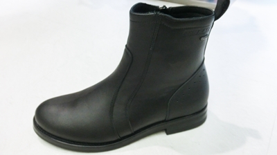 ダイネーゼ　防水ブーツ　R TRQ TOUR GORETEX 　28センチ サーキットベースの技術をツーリングにも！おすすめブーツのご紹介