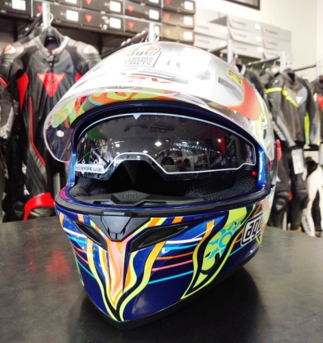 K-3 SV FIVE CONTINENTSが入荷してます♪