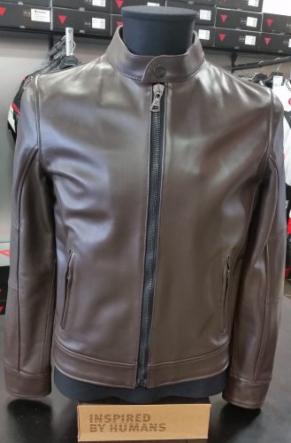 周年記念の特別モデルのレザージャケット、秋にいかがですか??