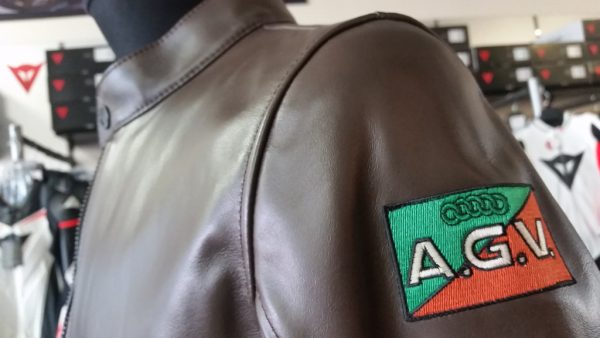 周年記念の特別モデルのレザージャケット、秋にいかがですか??