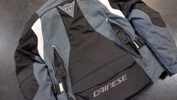 優先配送 DAINESE DOLOMITI ゴアテックスパンツ EU50サイズ