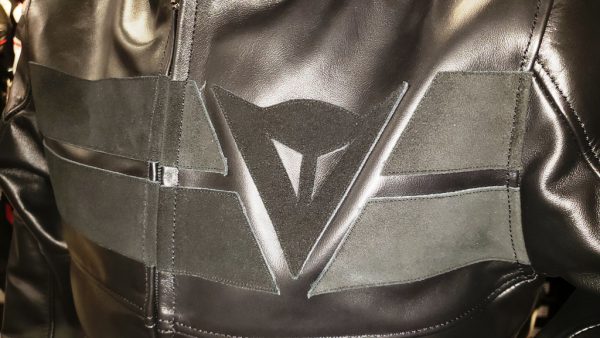 新作レザージャケット『8-TRACK』入荷！