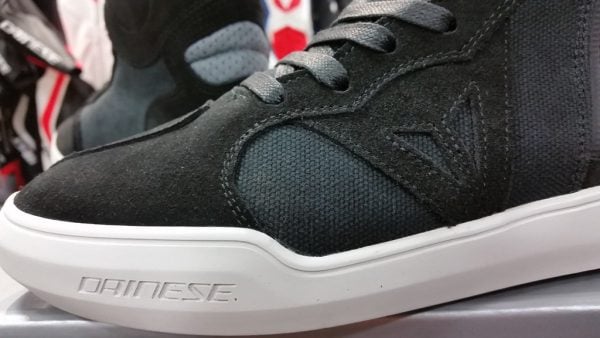 サイドジッパー付き『METROPOLIS D-WP SHOES』が入荷しました♪