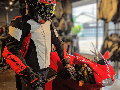 ダイネーゼ SUPER RACE LEATHER JACKET オートバイアクセサリー バイク