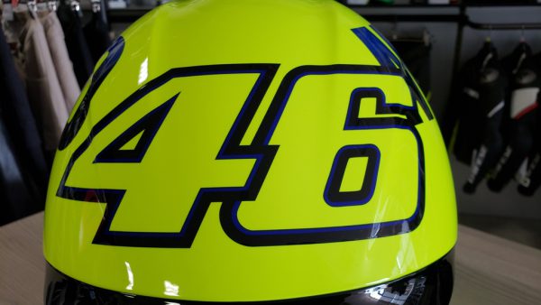 AGV K1 ROSSI MUGELLO 2016のご紹介。