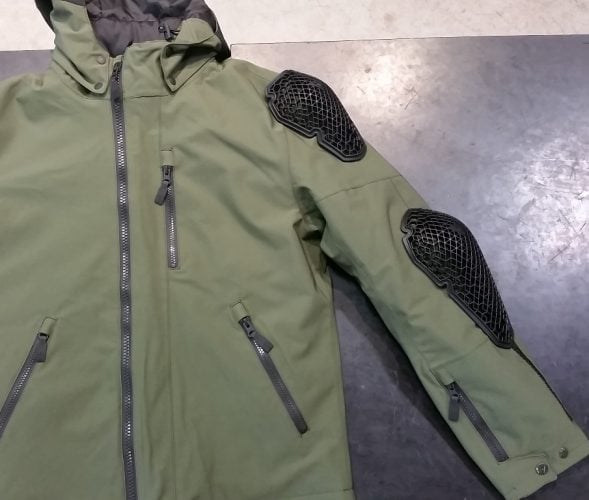 新開発のD-DRY XTを採用した『MAYFAIR D-DRY JACKET』が入荷しました。