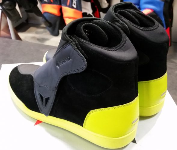 冬でも夏でも快適に、防水シューズ『DOVER GORE-TEX SHOES』が入荷しま
