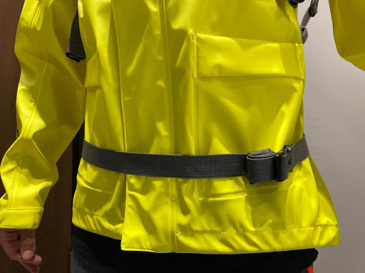 ★24H以内発送★DAINESE D-ELEMENTE 100%防水バックパック 税込み定価￥29,150- 100％防水バックパック D-ELEMENTS BACKPACK