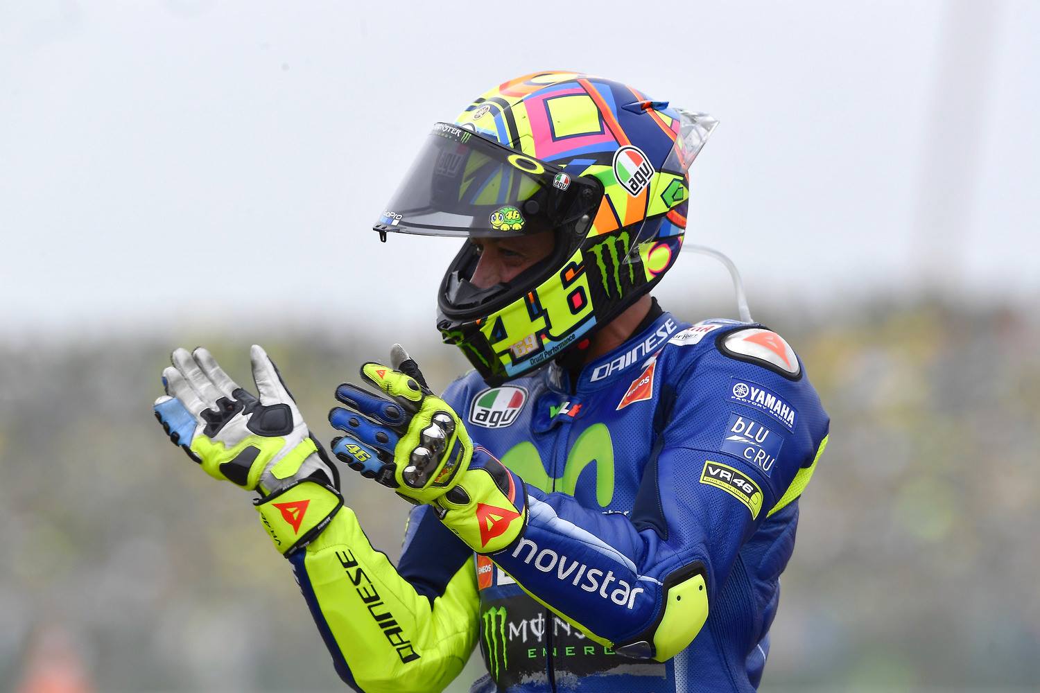 プレゼント用でも人気のロッシグッズ【VR46】