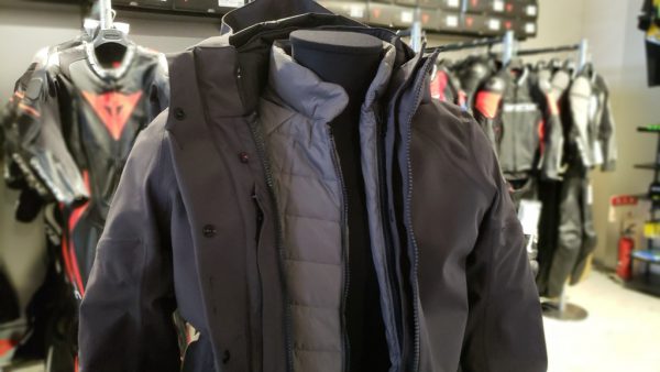 幅広いシーズンに対応可能な新作ジャケット『SAINT GERMAIN GORE-TEX 』