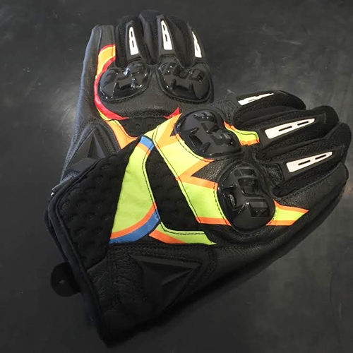 31c7a102-cbb0-4e68-8bcb-58fd744782d7