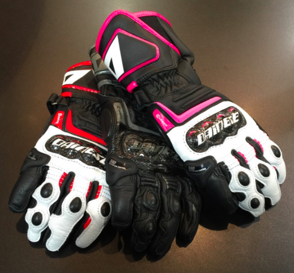 ブリヤンテス・レッド 新品【SサイズCARBON D1SHORT LADY GLOVES