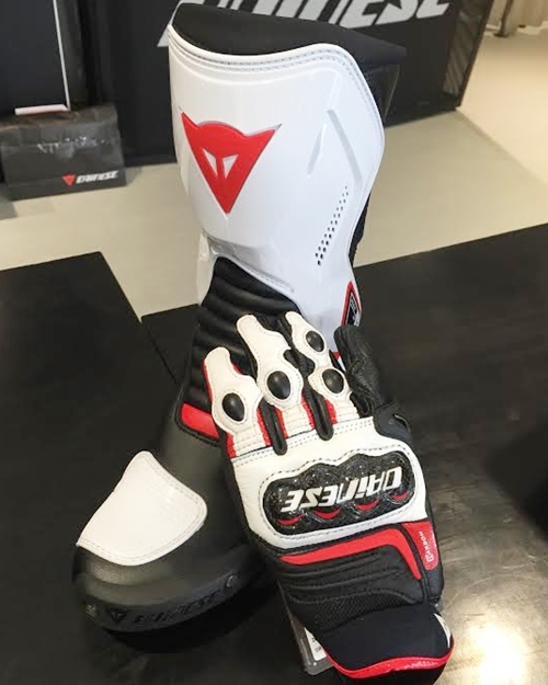 4cf5b7b1-5d34-4bda-bcdb-7438fecafe21