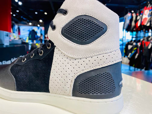 ATIPICA AIR SHOESのご紹介