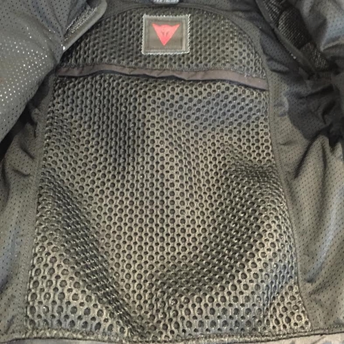 6bd8d3c2-b1e1-4d71-9a34-965f40fb3c88