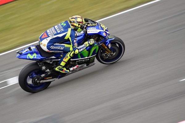 885745_10153053200018727_4641426658100712476_o