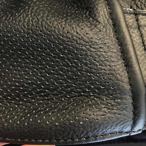 933c36d7-f056-4bd8-aafb-09633a2c4930