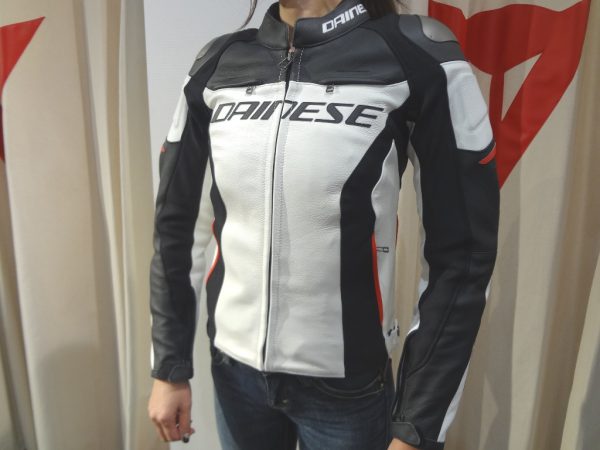 レディス新作レザージャケットのご紹介