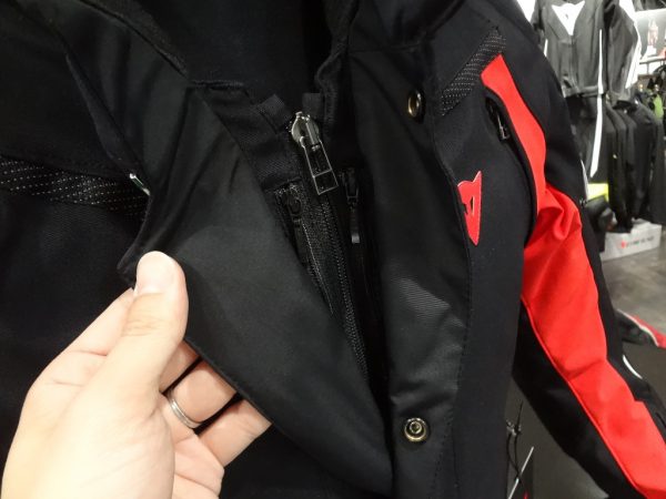 選べるサイズ展開 ダイネーゼ Dainese Rain Master D-Dry Jacket