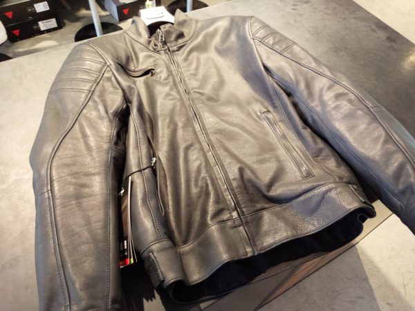 定番レザージャケット『BRYAN』をご紹介。