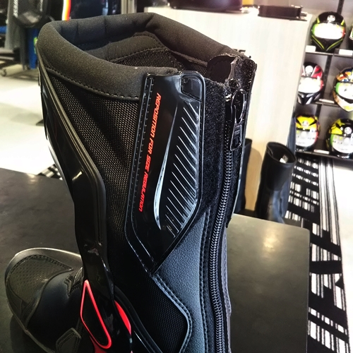 TORQUE D1 OUT BOOTSのご紹介