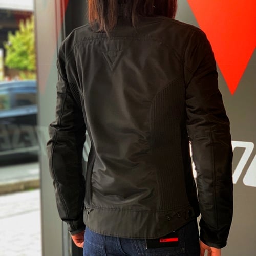 ダイネーゼ GORE-TEX レディースジャケット ダイネーゼ GORE-TEX レディースジャケット スポーツ or