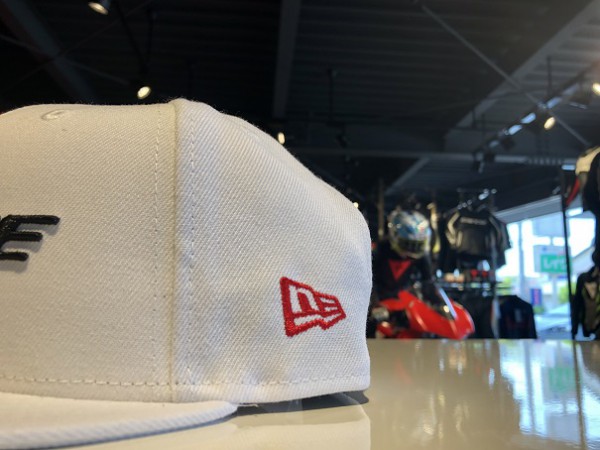 DAINESE NEWキャップのご紹介☆