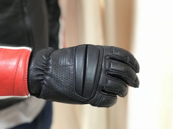 Settantadueからグローブのご紹介