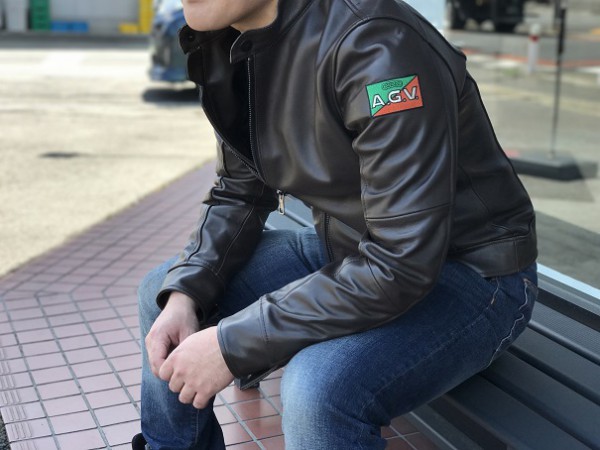 AGV 70周年を記念して誕生した、AGV 1947 LEATHER JACKET