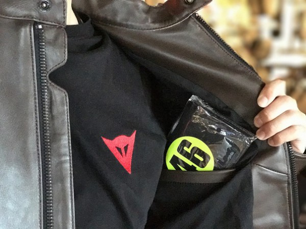 AGV 70周年を記念して誕生した、AGV 1947 LEATHER JACKET