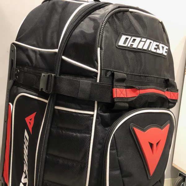 美品 ダイネーゼ D-RIG WHEELED BAG キャリーバッグ 123L サーキットに