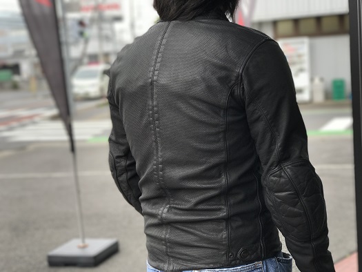 Daineseダイネーゼ ARCHIVIO D1ヴィンテージ加工レザージャケット あの、人気モデルのジャケットが新たなデザインで入荷☆